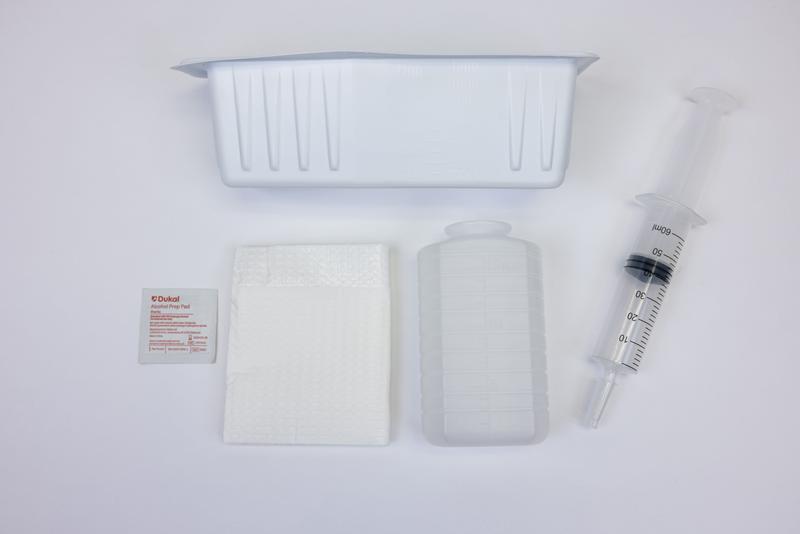 LSL FLAT TOP PISTON IRRIGATION TRAY, STERILE, 500 ML GRADUATED CONTAINER, 1200 ML GRADUATED COLLECTION TRAY, ALCOHOL PREP PAD MEDIUM, TOWEL/DRAPE 17X18 2-1 WHITE, 60 ML PISTON SYRINGE WITH FLAT TOP AND PROTECTOR, 20 EA/CA