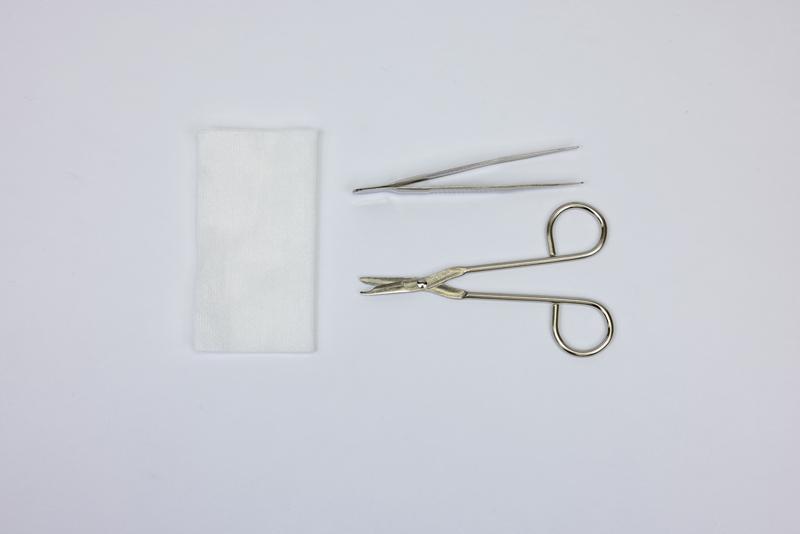 LSL SUTURE REMOVAL TRAY, LITTAUER SCISSORS WIRE, FORCEPS WIRE, GAUZE, STERILE, 50 EA/CA